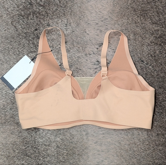 Knix Revolution Shadow Mesh Bra Tan Women's L+ NWT - Picture 6 of 12